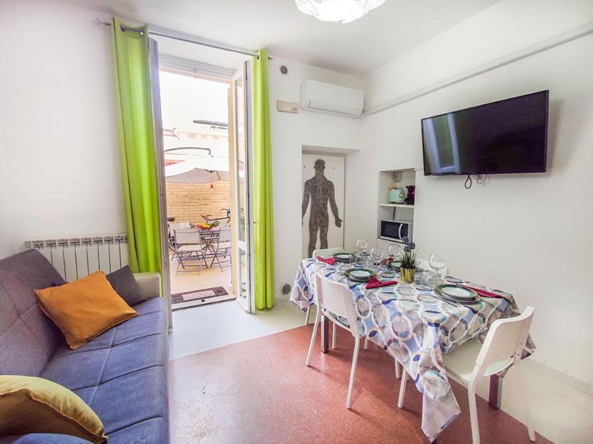 Casa Chiara In Centro Con Corte Privata San Benedetto del Tronto Eksteriør bilde